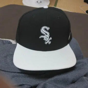 Nike 야구 모자 블랙 화이트 일본 미발매