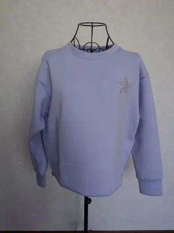 라벤더 종이상자 니트 풀오버