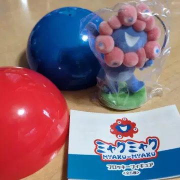 오사카 간사이 박람회 먁먁 플로키 피규어