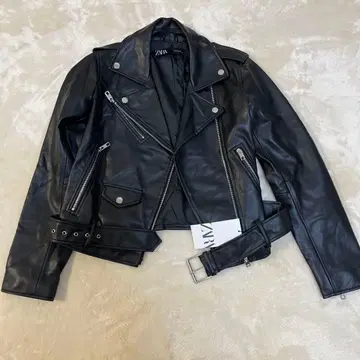 새상품 인기! ZARA 블랙 가죽 라이더 자켓 S 사이즈