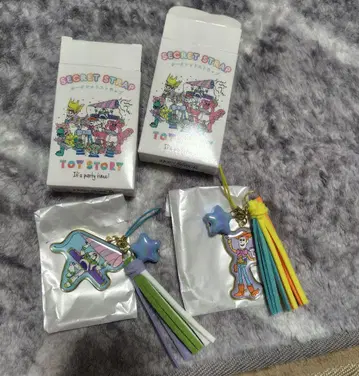 토이 스토리 30주년 시크릿 스트랩