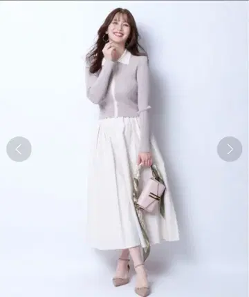 [ 미사용 ] JUSGLITTY 카라 니트 도킹 원피스