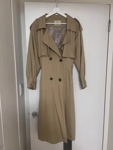 Ungrid 베이지 트렌치코트