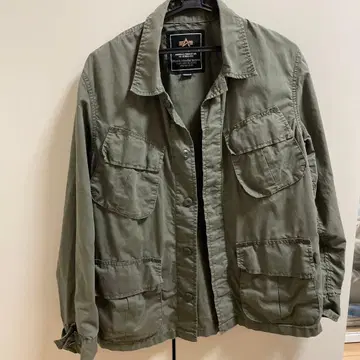 알파 인더스트리얼 밀리터리 자켓 M 사이즈 올리브 그린