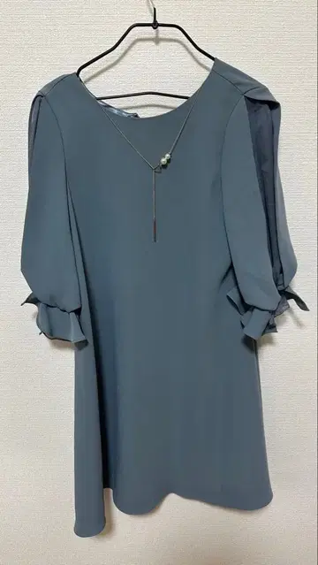 스카이블루 드레스 목걸이 포함