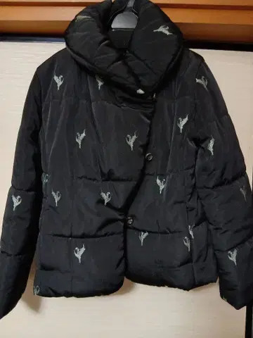 케이타 마루야마 스즈란 자수 다운 코트