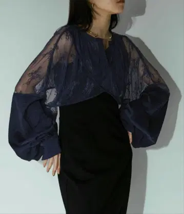 비침 레이스 크롭 상의 전후 2WAY (네이비) 포멀