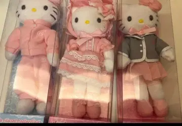 산리오 옷장 컬렉션 헬로키티 마스코트 3종 세트