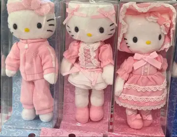 산리오 옷장 컬렉션 헬로키티 마스코트 3종 세트