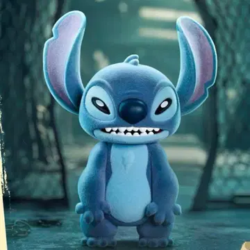 52TOYS 스티치 피규어