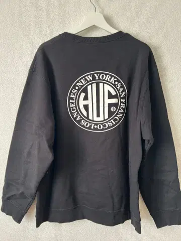 HUF 남성용 맨투맨