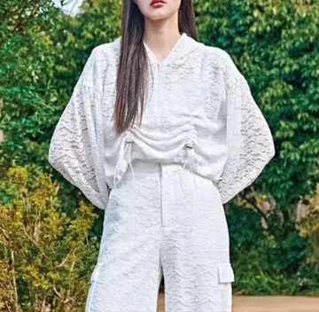 poppy 아사기니뇨 크롭 레이스 후디