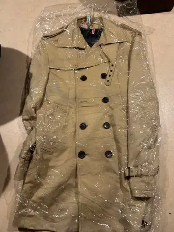 베이지 더블 브레스트 트렌치코트 사이즈 46