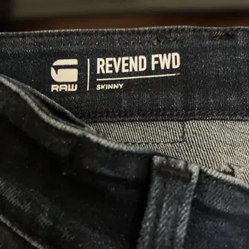 [ 새상품급 ] G-STAR RAW REVEND FWD 스키니 27/32