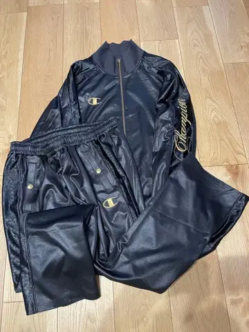 챔피온 저리 상하의 세트