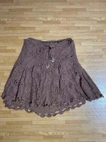 레이스 편직 플레어 스커트 / 무릎 기장