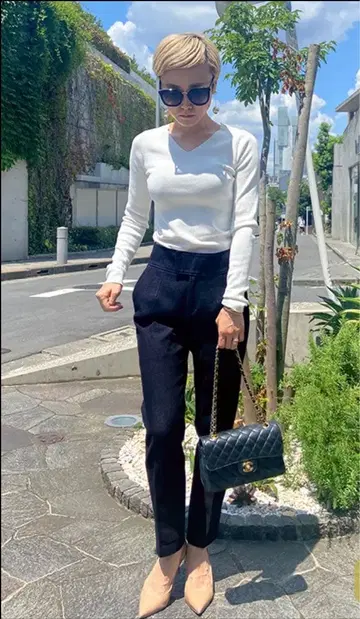 JENNE 센터 프레스 슬림 레그 인디고 데님 L 사이즈