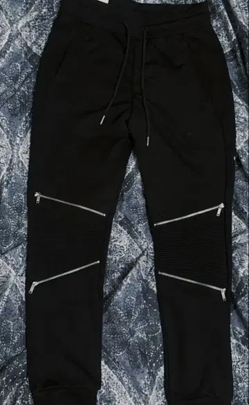 새상품급 ZARA 자라 남성용 블랙 조거 팬츠 맨투맨 블랙