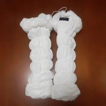 키스 온 더 그린 퍼 달린 화이트 골프 레그 워머