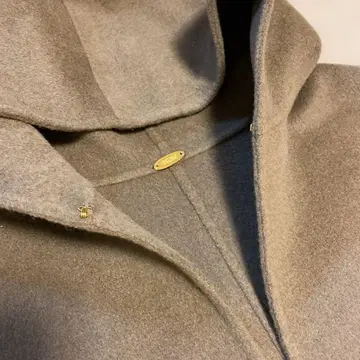 뮤즈 두지엠 클라세 victorian 판초 21AW 브라운