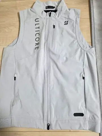 [ 새상품급 ] ULTICORE 속기모 베스트 라이트 그레이 방풍, 발수