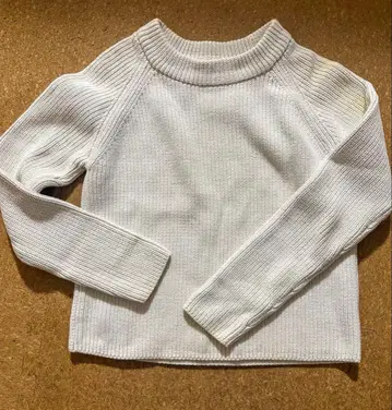 COS 화이트 긴팔 니트 스웨터 EUR XS