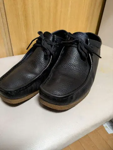 블랙 가죽 신발 클락스 Clarks