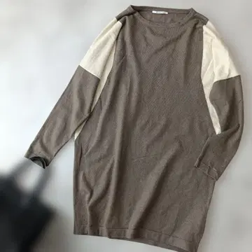 고급 비앙코 기어치오 이탈리아제 캐시미어 혼방 니트 튜닉