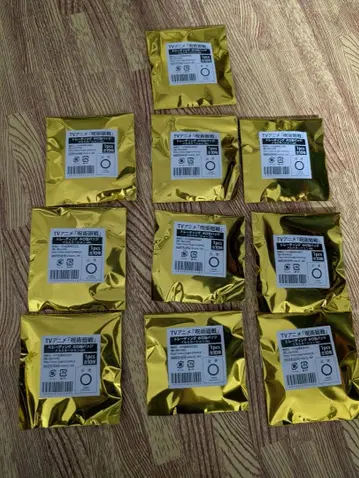 주술회전 말큐브 홀로 캔뱃지 일루미네이션 ver. 장미 10개