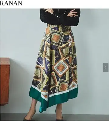 라난 스카프 패턴 패널 프린트 스커트