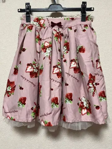 Ank Rouge 스트로베리 부케 패턴 스커트