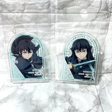 귀멸의 칼날 토키토 무이치로 스탠드 아크릴 배지 A B