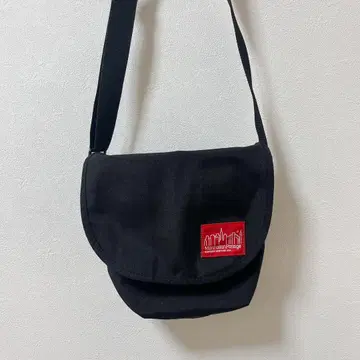 MANHATTAN PORTAGE 숄더백 블랙