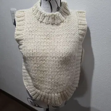 아메리 택 포함 새상품 아이보리 니트 베스트 터틀넥