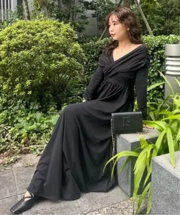 블랙 롱 원피스 긴팔 랩 스타일