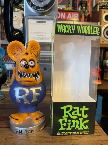 Rat Fink Wacky Wobbler 피규어