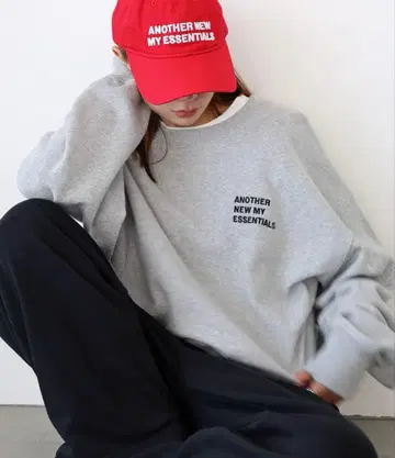 로고 자수 ANME 쭈리 맨투맨 상의