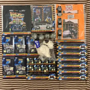 백 투 더 퓨처 복권, 가챠 굿즈 묶음 판매