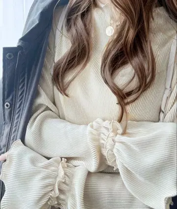 클래식 엘프 캔디 슬리브 플리츠 멜로 탑