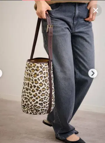 A VACATION 아바케이션 MARCHE