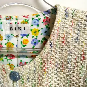 BIKI 트위드 자켓 멀티 이탈리아제 원단 40 L 화려한 일본제