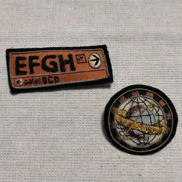 H.P.FRANCE 자수 브로치 핀 배지 2개 세트