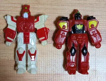 로봇 피규어 (2개 세트)