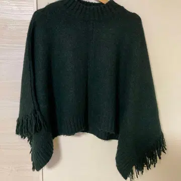 ZARA 다크 그린 프린지 니트 판초 M-L