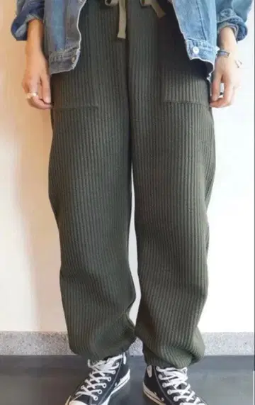 치말라 chimala 22AW 퀼팅 팬츠