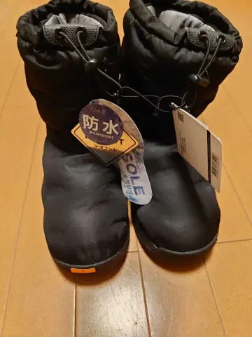 빙설 미끄럼 방지 퀘벡 네오 FC382 2025년 모델 블랙 S