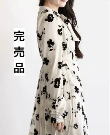 RANDA 플로키 플라워 롱 원피스 완판템 M 사이즈