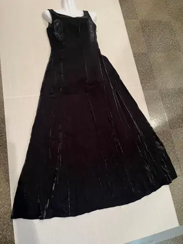 Bo Dre 새상품급 고급 연주회 파티 무대/촬영 컬러 블랙 오간자 롱