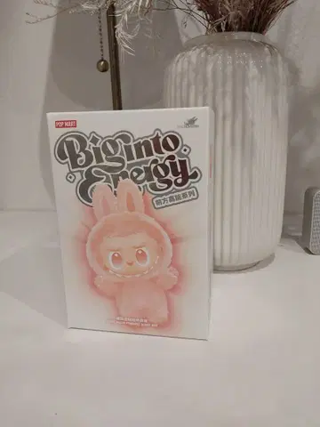 러브브 POP MART Big Into Energy serenity