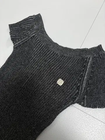 Bohemseo Unbalanced Slit Knit 보헤미안 서울